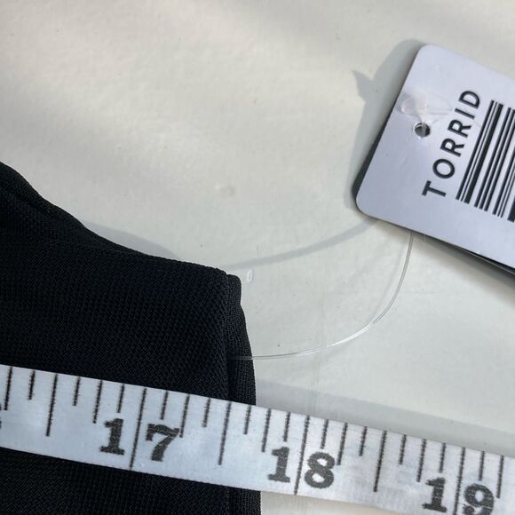 NWT TORRID FESTI 1x MESH RUCHED FRONT TANK: BLACK - Picture 5 of 9